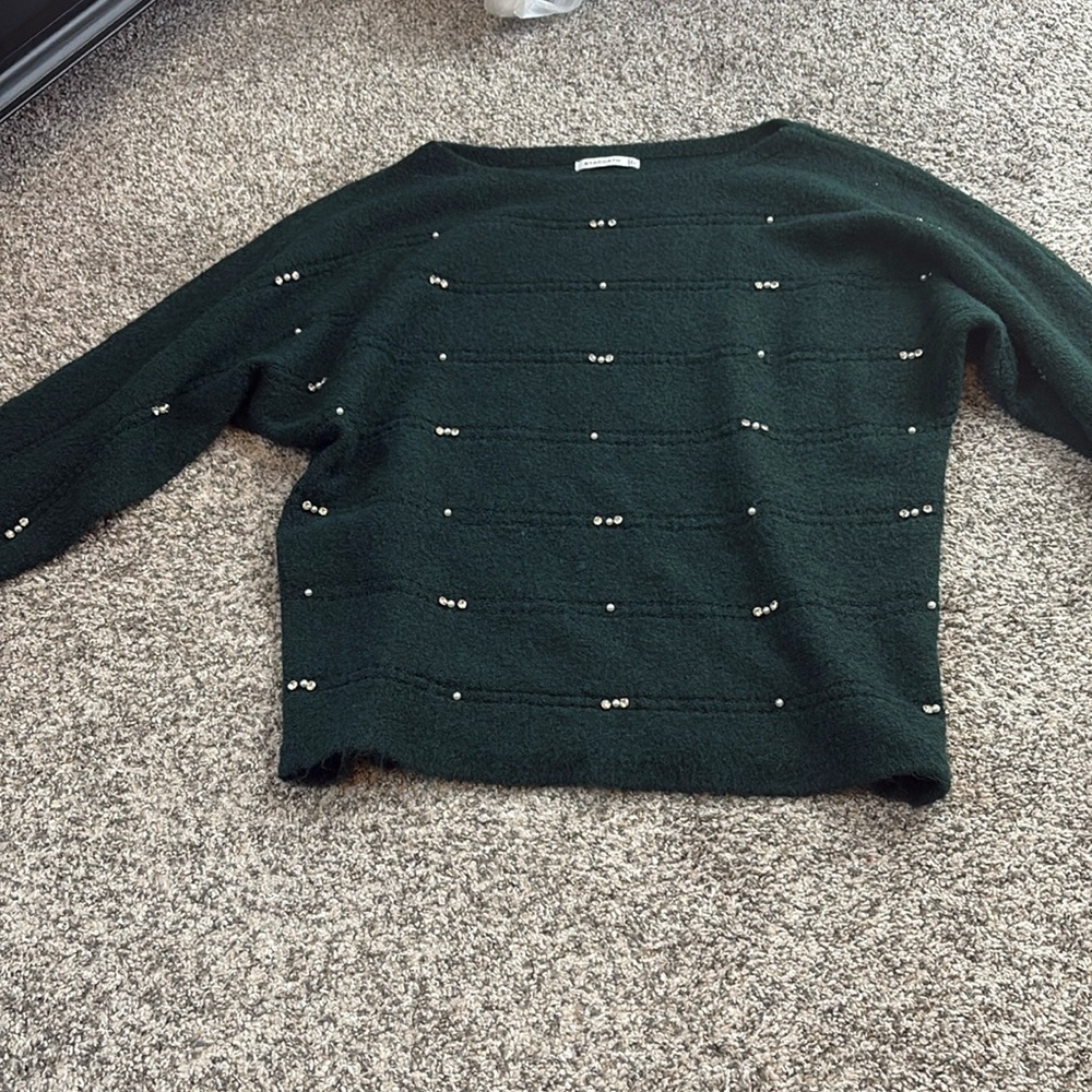 Pine green sweater with embellishment